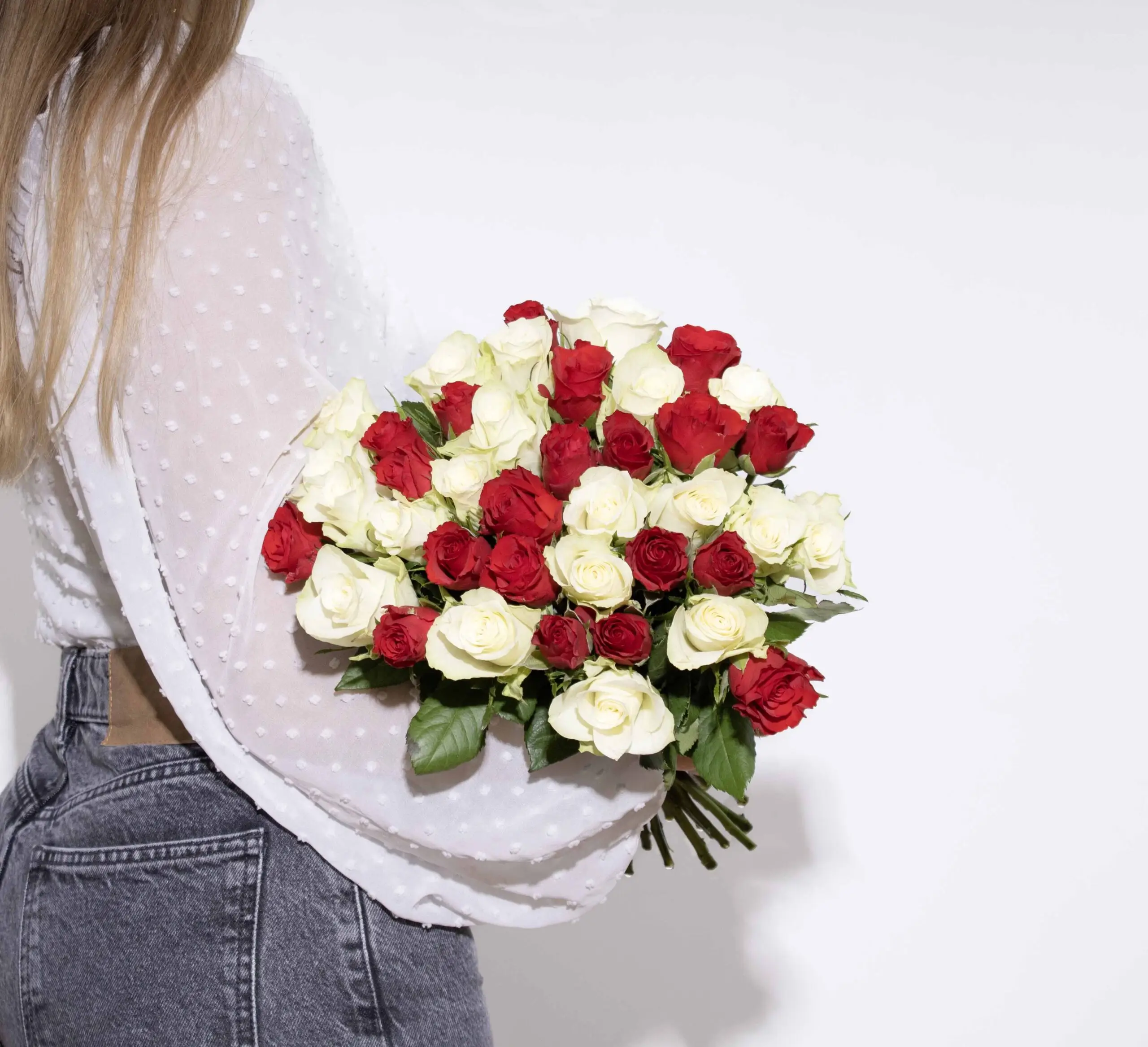 Bouquet Love Me : Roses Rouges, Roses Blanches