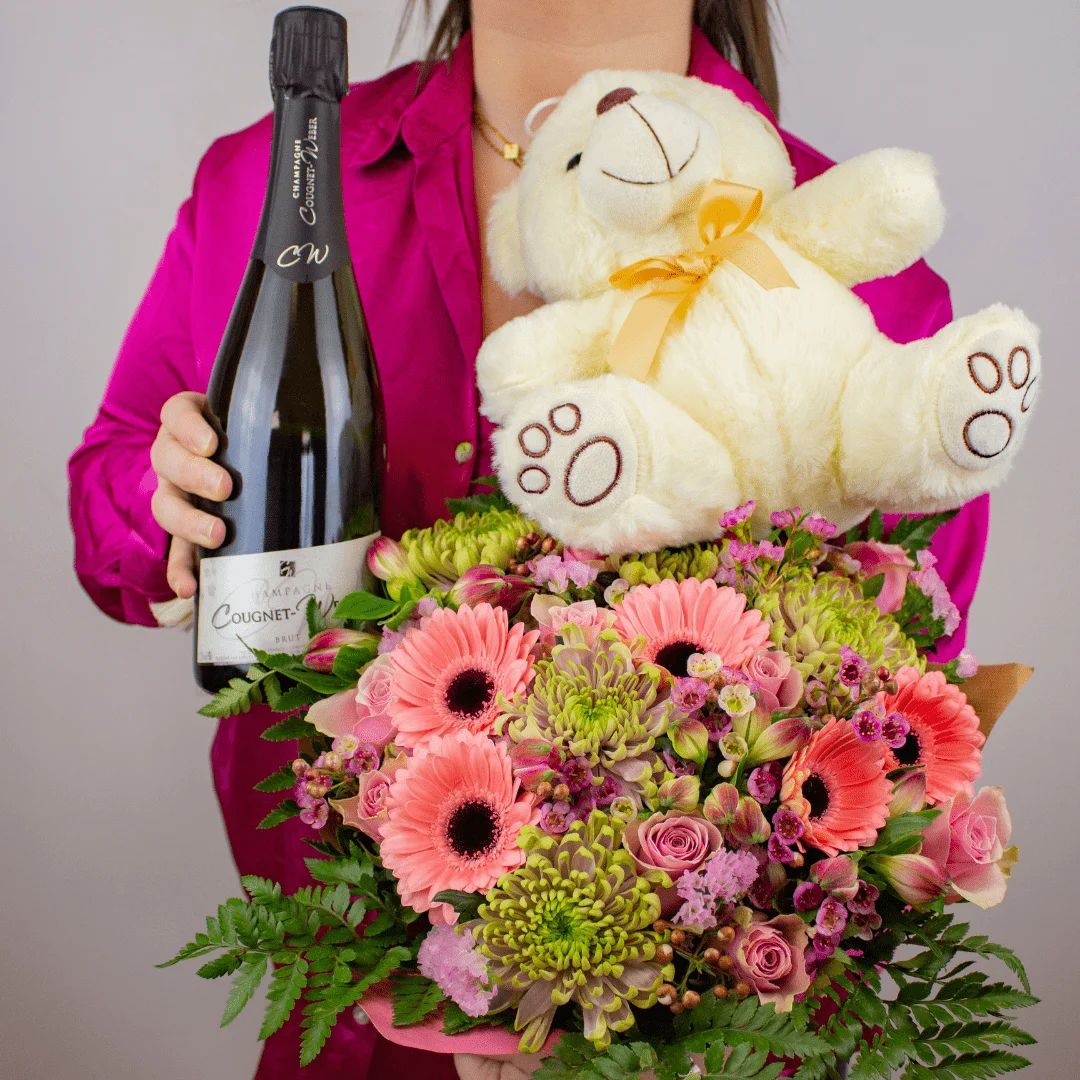 Bouquet Saint Valentin avec champagne et ourson