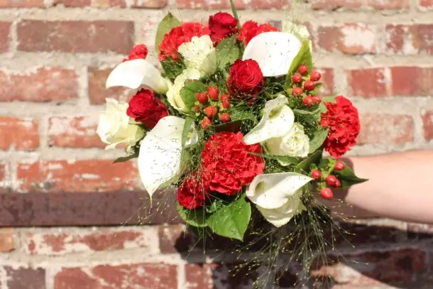 bouquet rouge blanc et vert