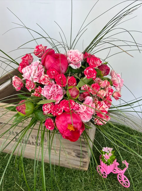 Bouquet color du mois de Mai couleur fuschia