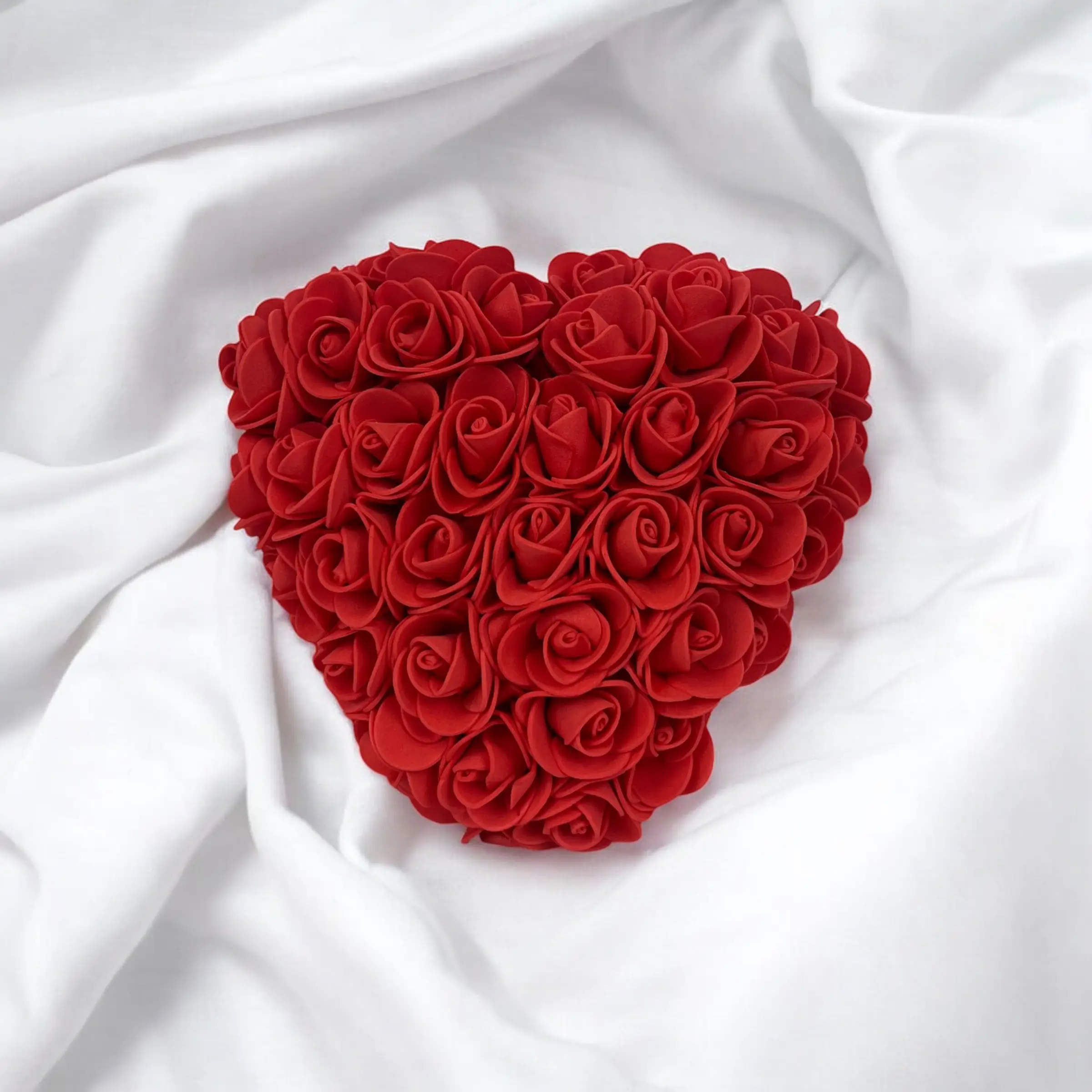 Coeur éternel en roses rouges
