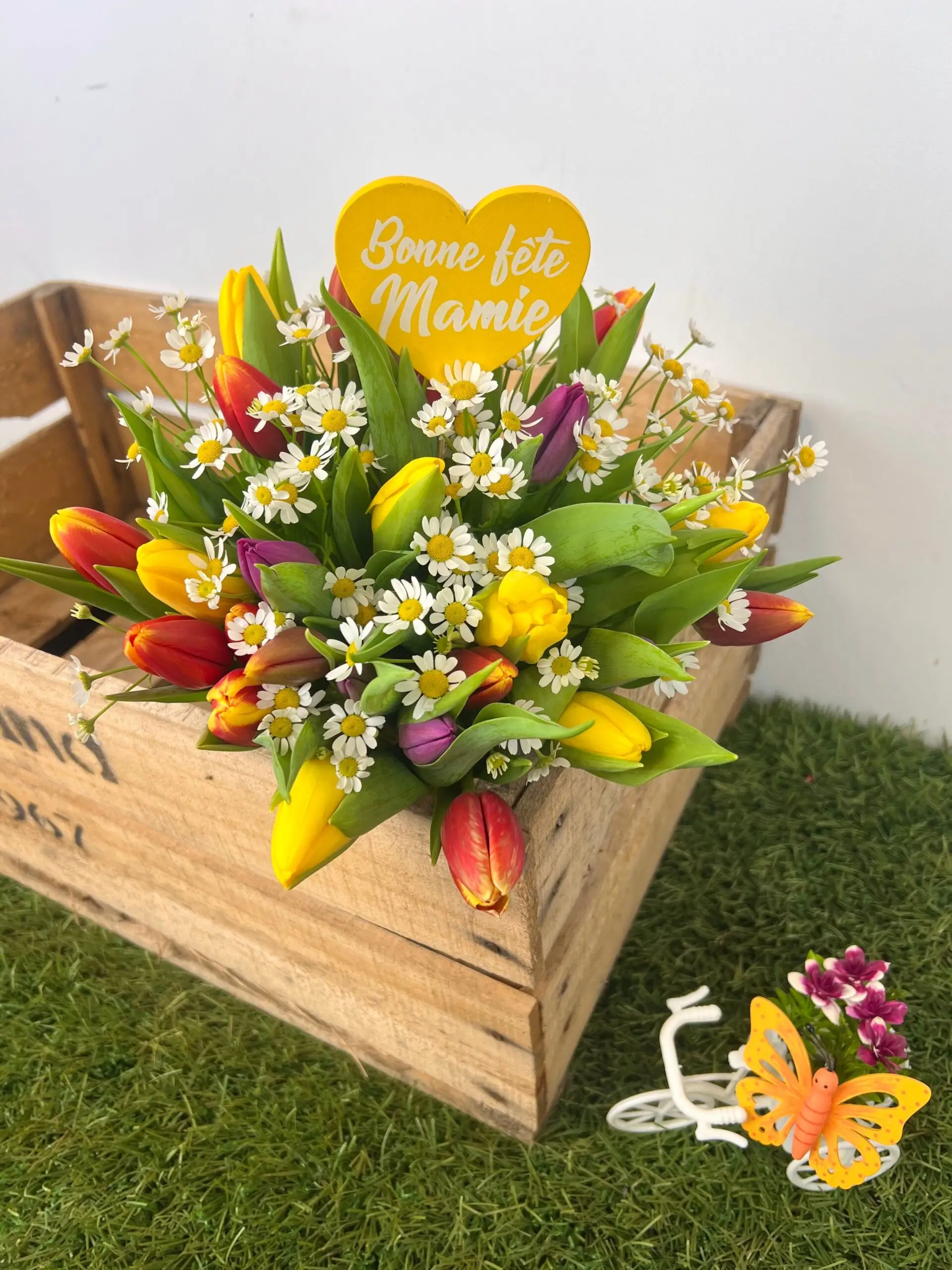 Bouquet câlin de tulipes spécial fête des grands-mères